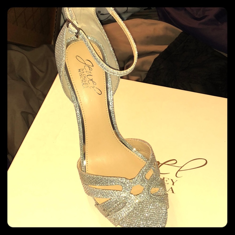 New Jewel Bartley Mischka silver sandals